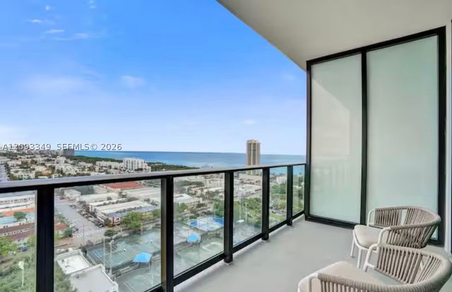 580 72nd St 1905, Miami Beach, FL 33141