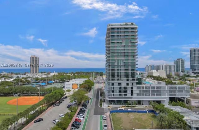580 72nd St 1905, Miami Beach, FL 33141