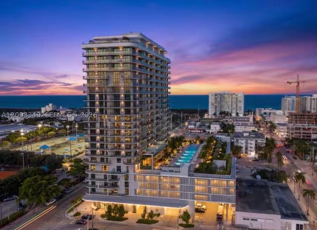 580 72nd St 1905, Miami Beach, FL 33141