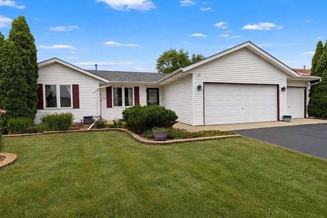 651 Purple Sage Drive, Roscoe, IL 61073