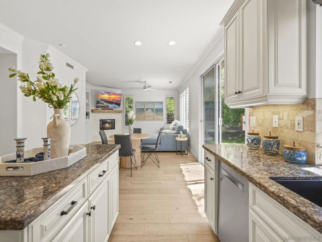 1423 Sapphire, Carlsbad, CA 92011