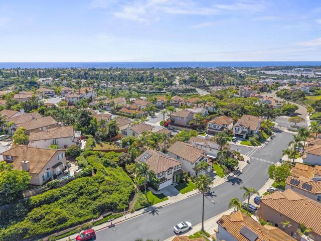 1423 Sapphire, Carlsbad, CA 92011