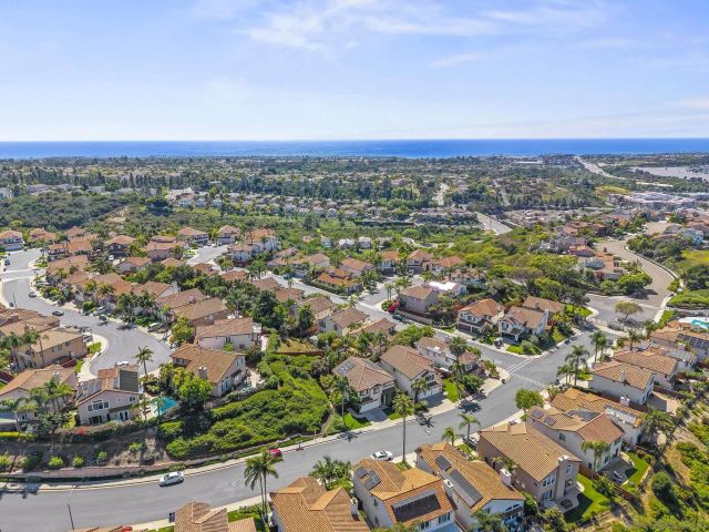 1423 Sapphire, Carlsbad, CA 92011