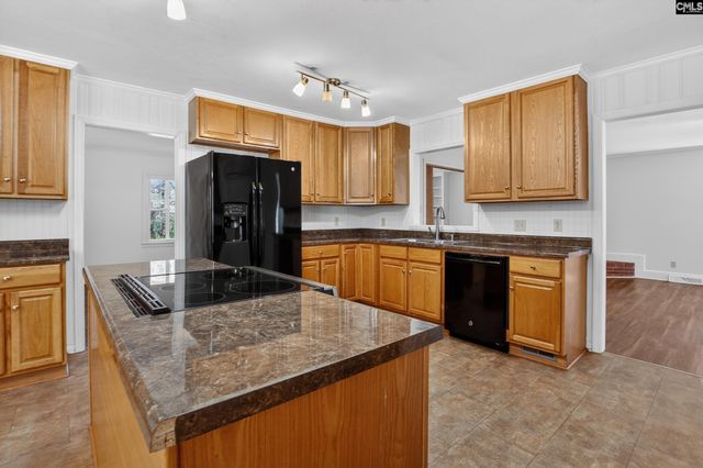 46 Pinecrest Avenue, Great Falls, SC 29055