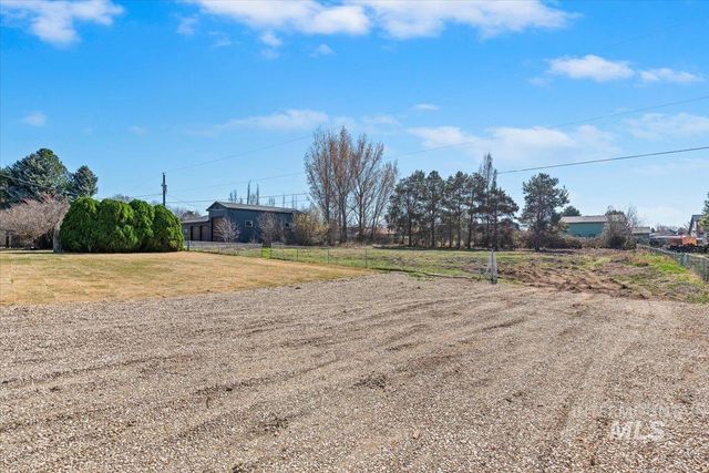 10375 W Roan Meadows Drive, Boise, ID 83709