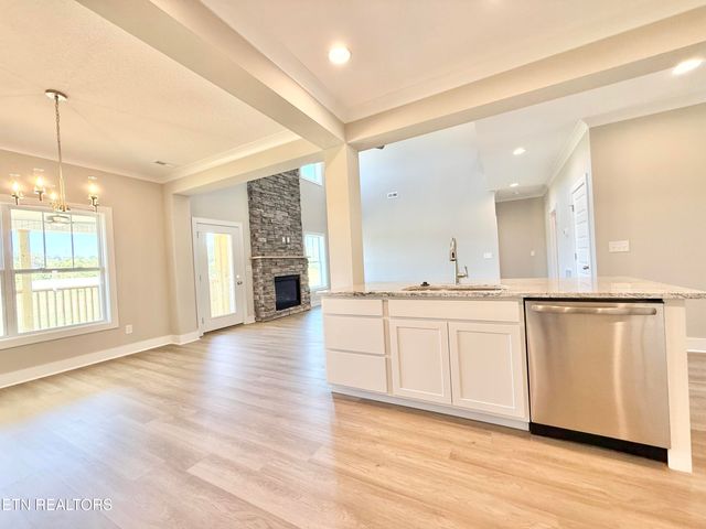 2449 Tributary Drive, Sevierville, TN 37876