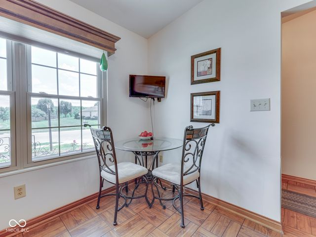 1999 Flamingo Way, Franklin, IN 46131
