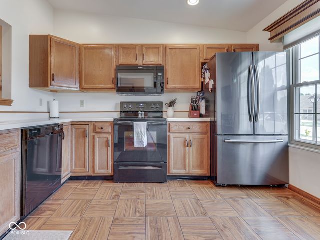 1999 Flamingo Way, Franklin, IN 46131