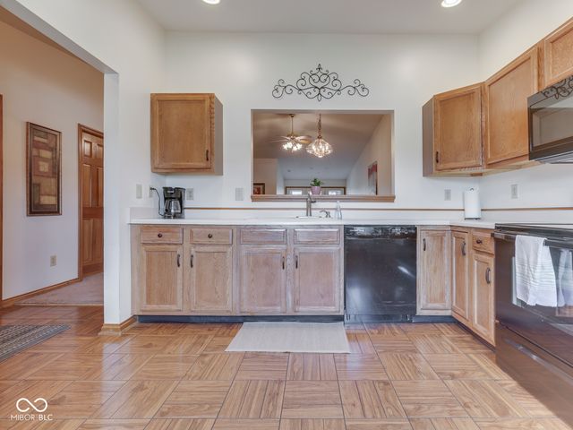 1999 Flamingo Way, Franklin, IN 46131