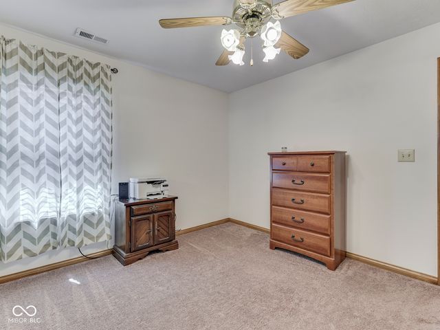1999 Flamingo Way, Franklin, IN 46131
