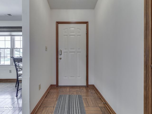 1999 Flamingo Way, Franklin, IN 46131