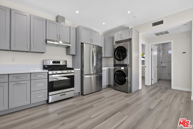 1809 N Avon Street 201, Burbank, CA 91505