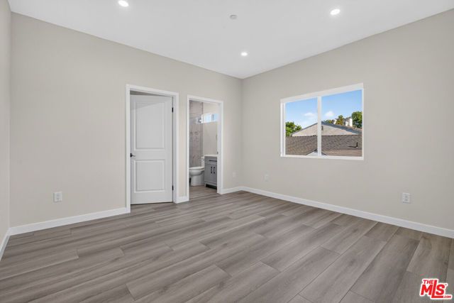 1809 N Avon Street 201, Burbank, CA 91505