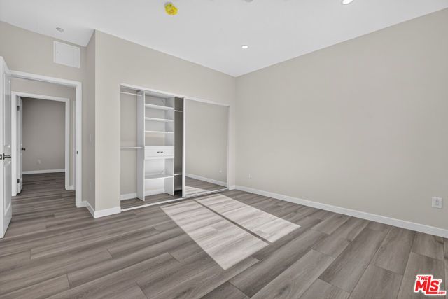1809 N Avon Street 201, Burbank, CA 91505