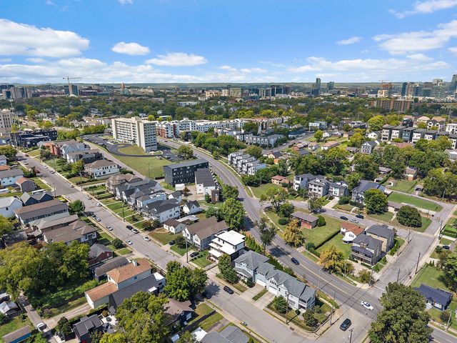 1002 W Grove Ave, Nashville, TN 37203
