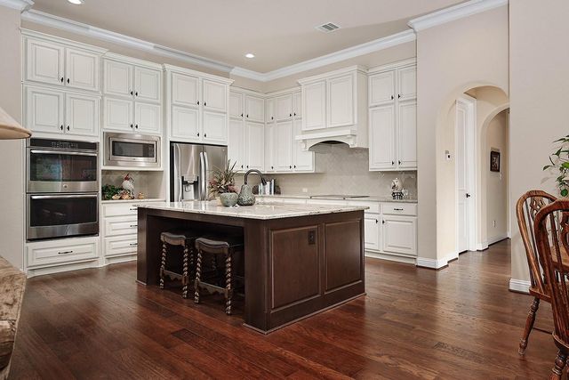 207 Muirfield Pointe Way, Montgomery, TX 77316