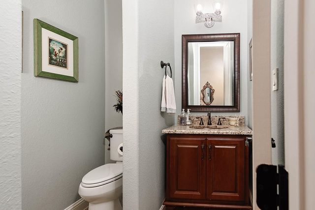 207 Muirfield Pointe Way, Montgomery, TX 77316