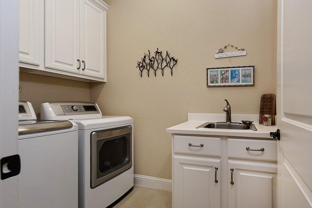 207 Muirfield Pointe Way, Montgomery, TX 77316