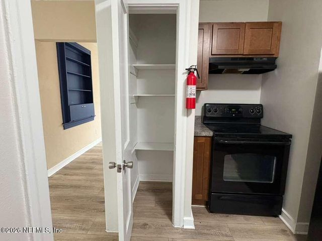 527 E 58TH Street, Jacksonville, FL 32208