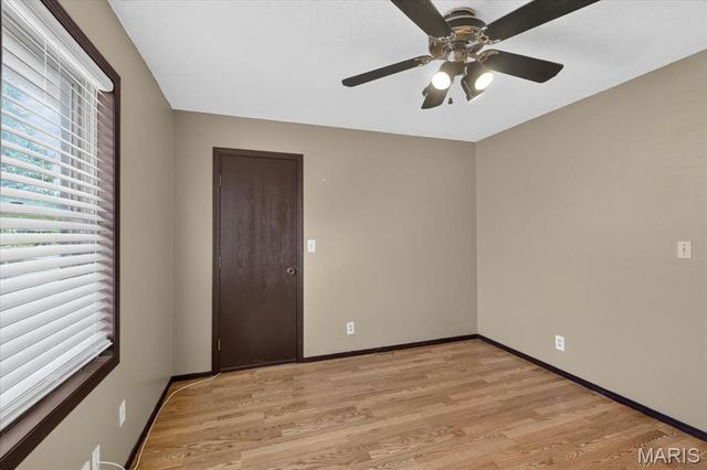 12127 Josephine Marie Drive, Maryland Heights, MO 63043