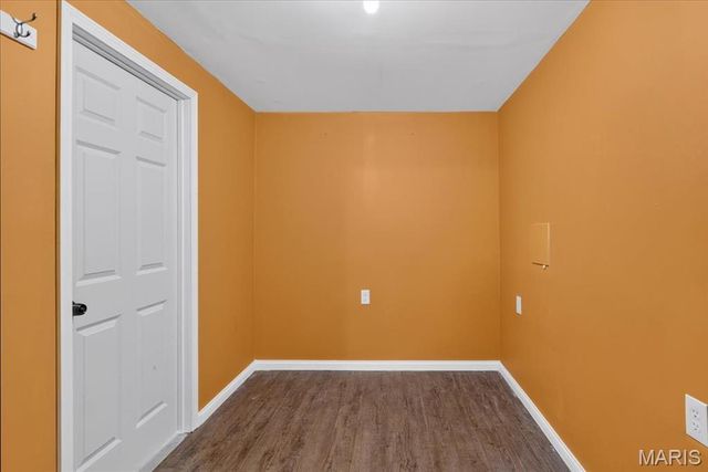 12127 Josephine Marie Drive, Maryland Heights, MO 63043