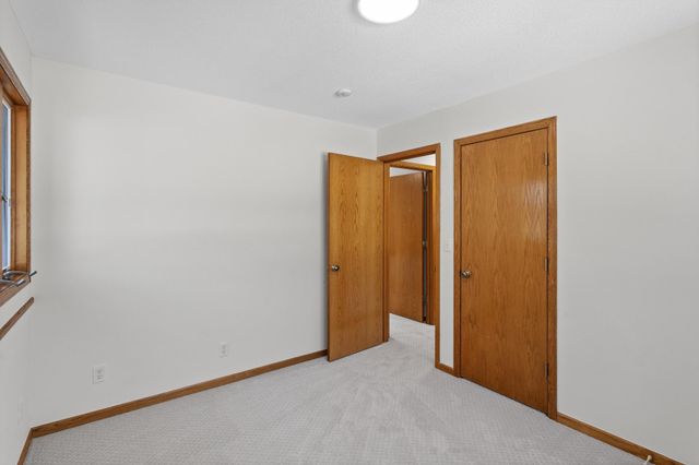 3906 Mica Trail, Eagan, MN 55122