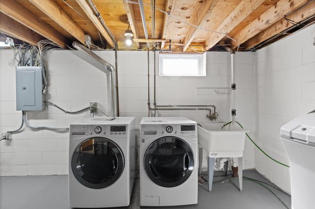 3906 Mica Trail, Eagan, MN 55122