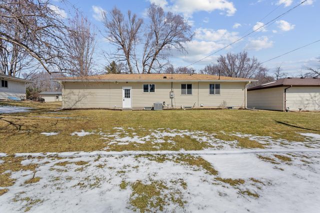 3906 Mica Trail, Eagan, MN 55122