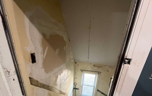 6833 S May Street, Chicago, IL 60621