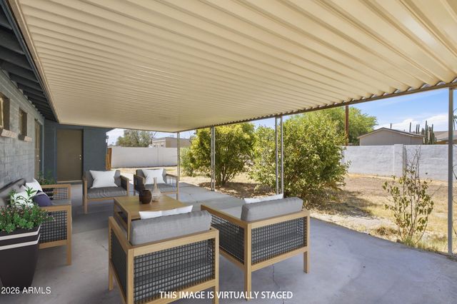 2114 W RANCHO Drive, Phoenix, AZ 85015
