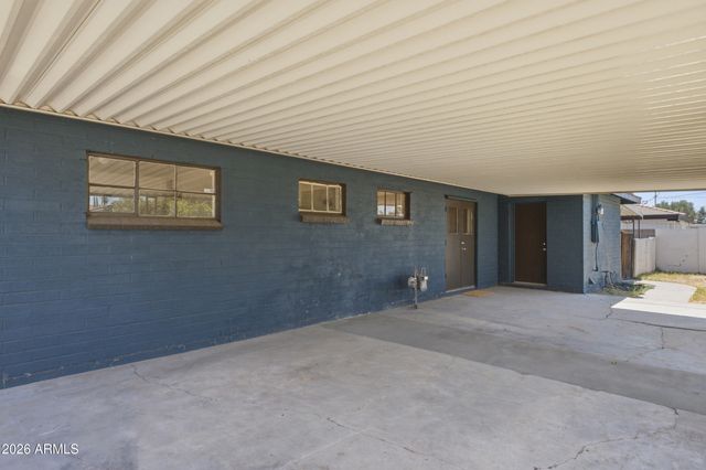 2114 W RANCHO Drive, Phoenix, AZ 85015