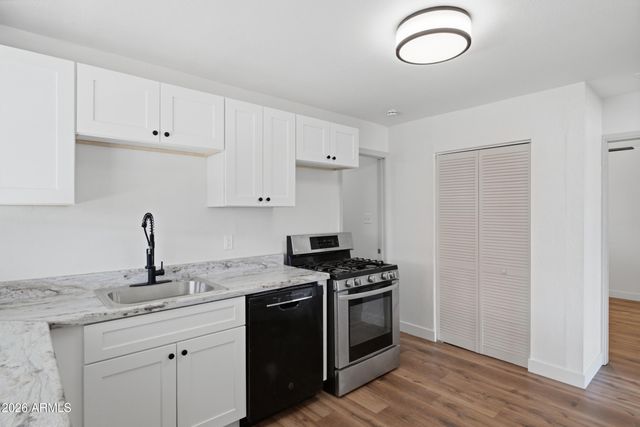 2114 W RANCHO Drive, Phoenix, AZ 85015