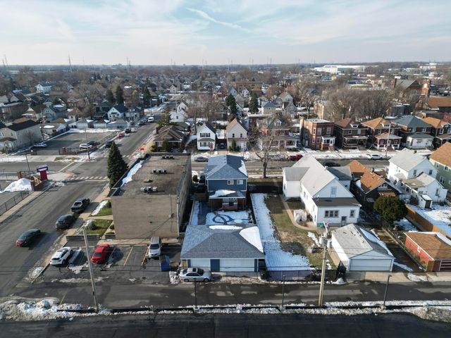 4739 Magoun Avenue, East Chicago, IN 46312