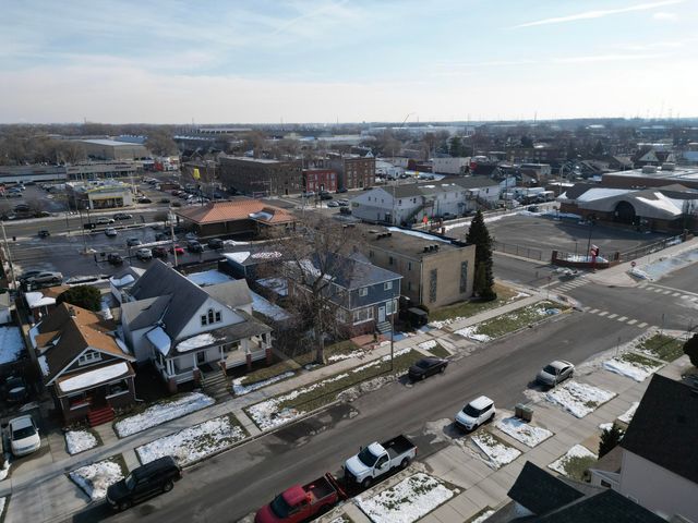 4739 Magoun Avenue, East Chicago, IN 46312