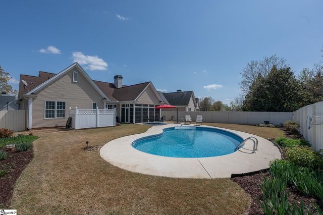 409 Wennington Place, Greer, SC 29650