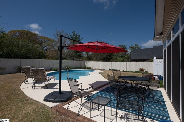 409 Wennington Place, Greer, SC 29650