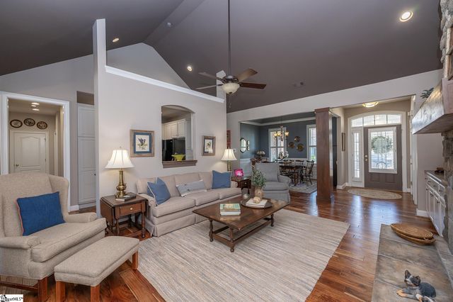 409 Wennington Place, Greer, SC 29650