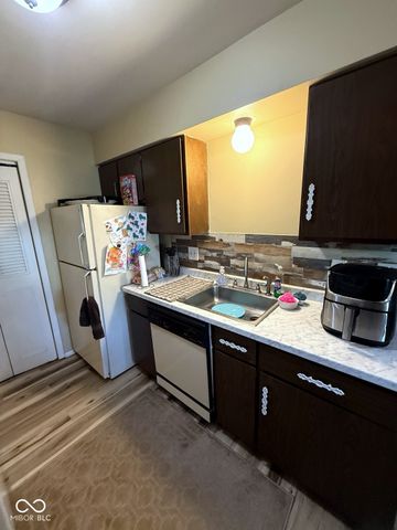10057 Dedham Drive, Indianapolis, IN 46229