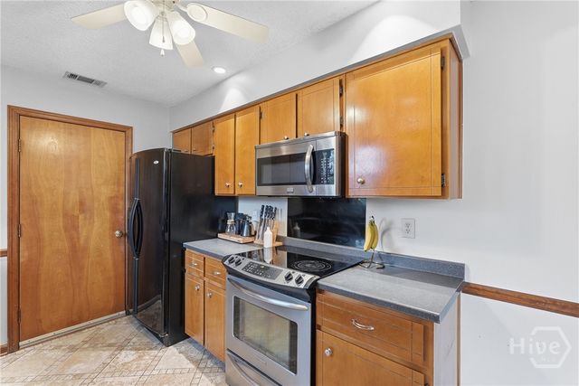 157 Boyd Drive, Richmond Hill, GA 31324