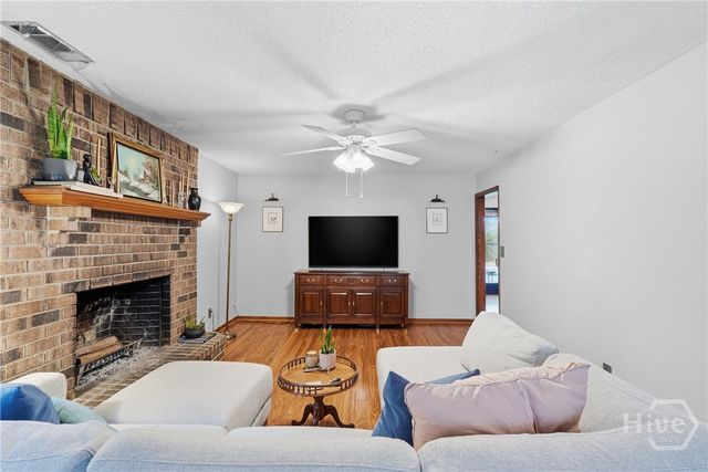 157 Boyd Drive, Richmond Hill, GA 31324