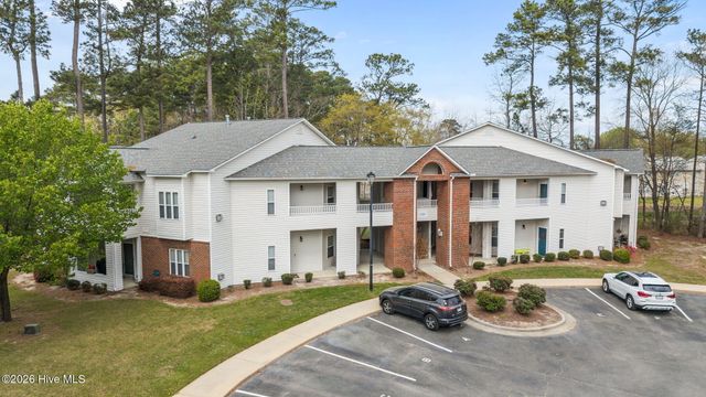 1121 Turtle Creek Road B, Greenville, NC 27858