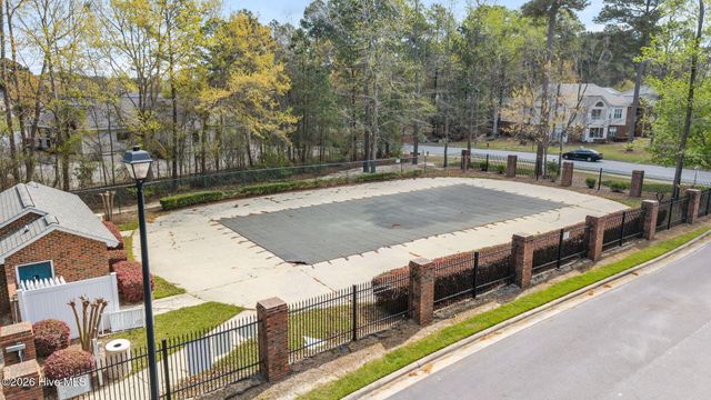 1121 Turtle Creek Road B, Greenville, NC 27858