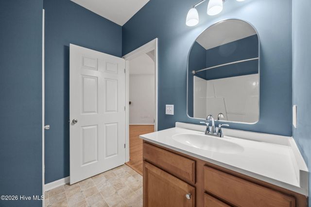 1121 Turtle Creek Road B, Greenville, NC 27858