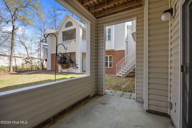 1121 Turtle Creek Road B, Greenville, NC 27858