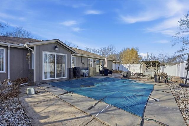 1201 Maple Lane, Pleasant Hill, MO 64080