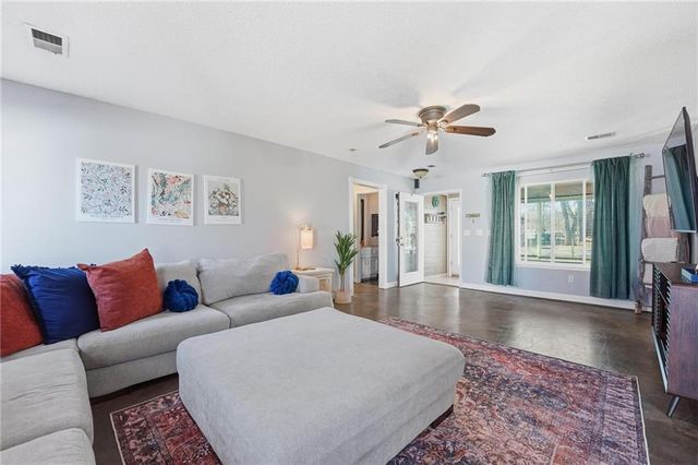 1201 Maple Lane, Pleasant Hill, MO 64080