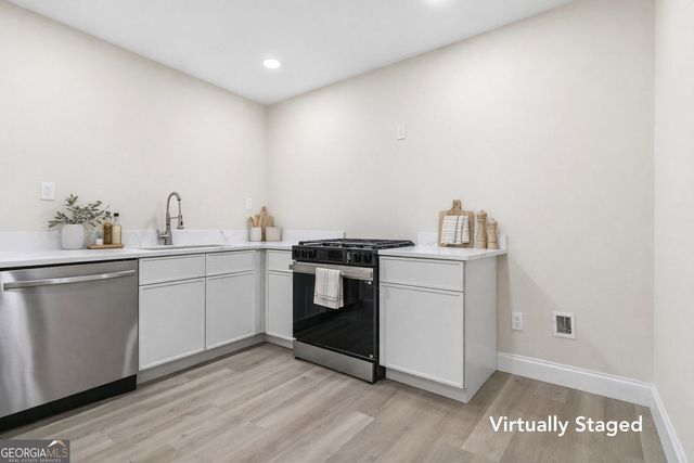 2927 Ponderosa Circle, Decatur, GA 30033