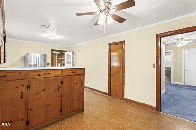 106 W Caroline Avenue, Smithfield, NC 27577