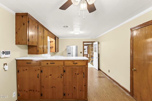 106 W Caroline Avenue, Smithfield, NC 27577