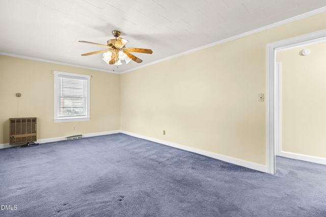 106 W Caroline Avenue, Smithfield, NC 27577